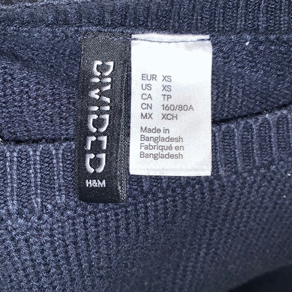 Crop embroidered sweater - Picture 3 of 3